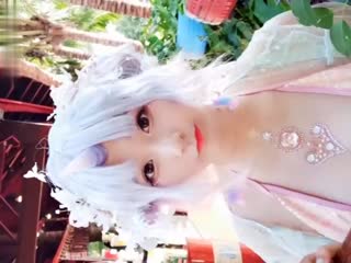 巨乳娇娘COS制服诱惑 巨乳娇娘COS制服诱惑